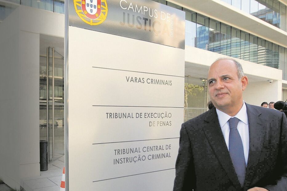 Carlos Costa Neves autorizou abate ilegal de sobreiros