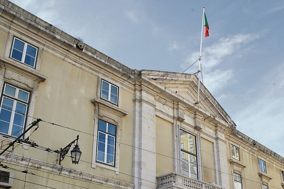 Juízes pressionados a investigar caso da inteligência artificial