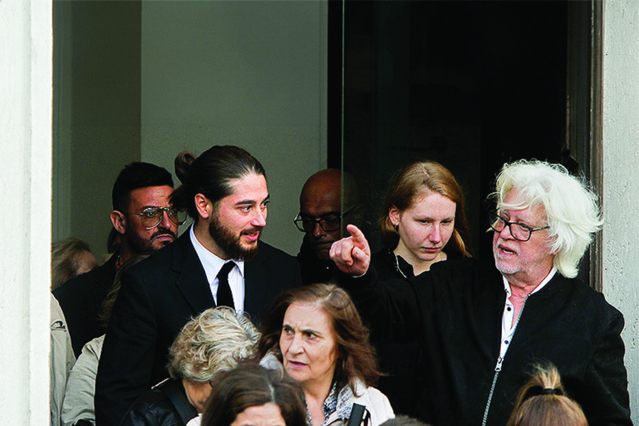 Marco António  (à esquerda) com  o pai, António Coelho 