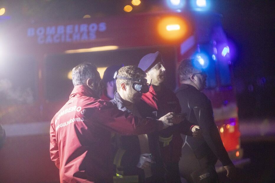 Buscas pelos pescadores desaparecidos