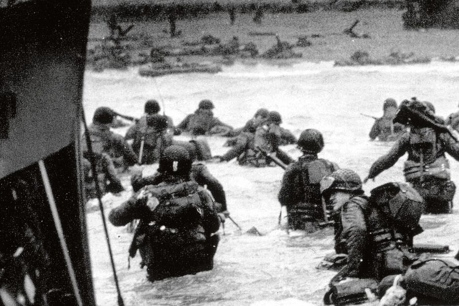 CM oferece coleção para celebrar os 80 anos do fim da II Guerra Mundial