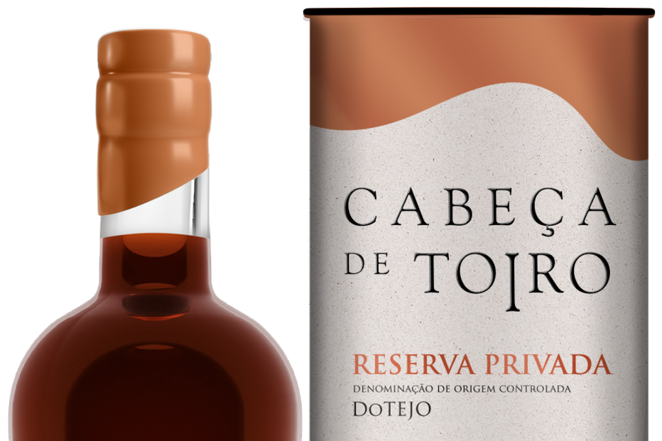 PACK TUBO Cabeça de Toiro_Aguardente Vinica DOC DoTEJO_500ml.png