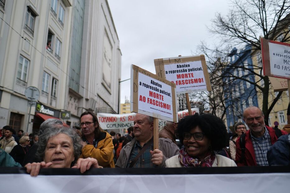 Manifestação contra ação no Martim Moniz