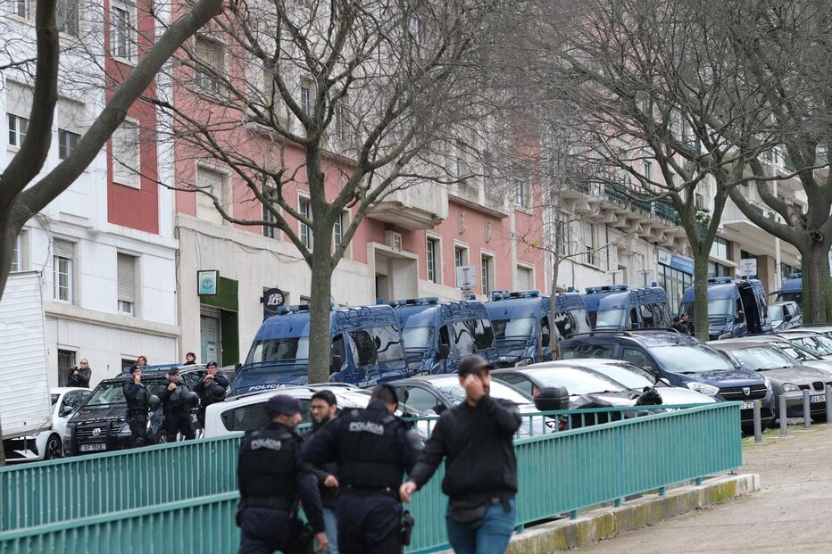 Manifestação contra ação no Martim Moniz