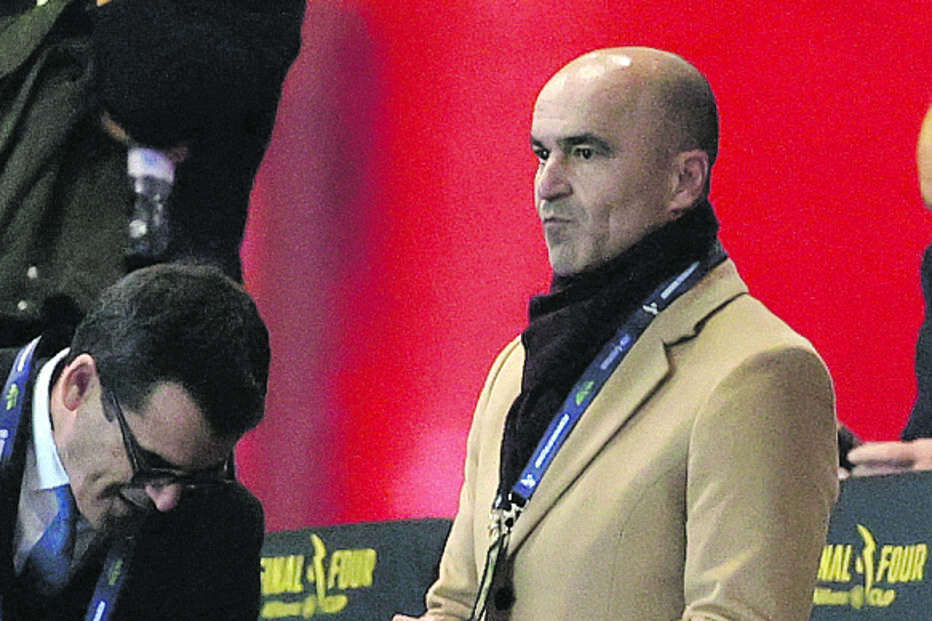 O selecionador nacional foi um atento espectador do jogo decisivo. Roberto Martínez já tinha marcado presença nos dois jogos das meias-finais da prova.