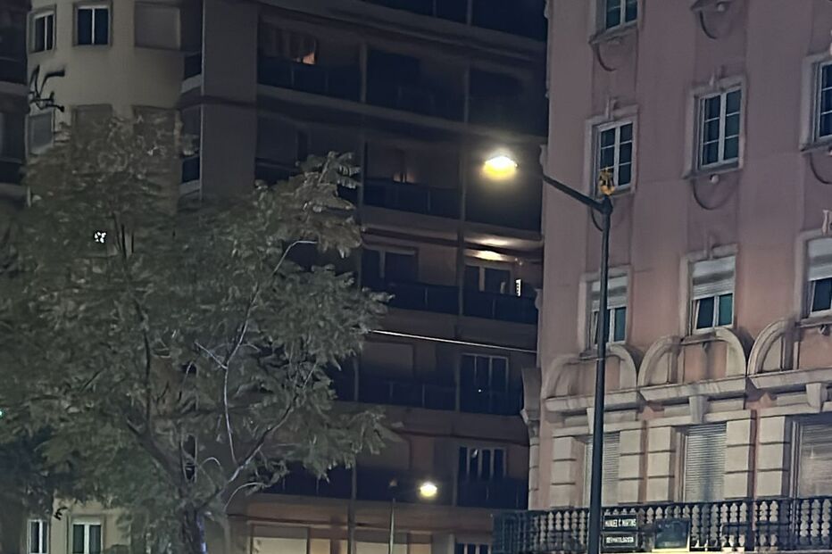 Colisão entre duas viaturas