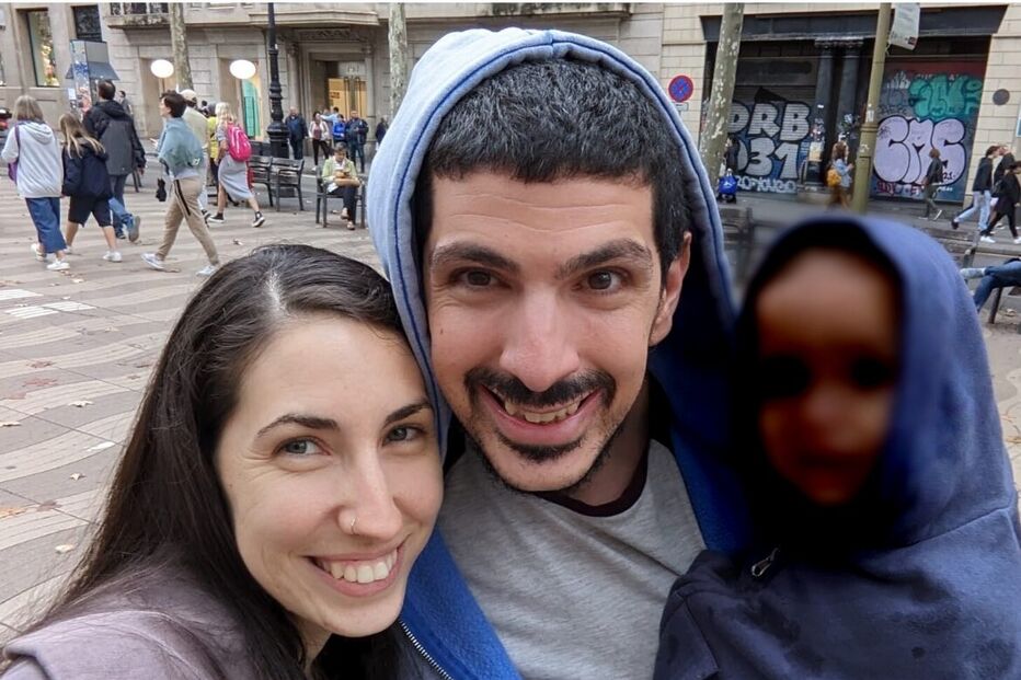 Or Levi com a mulher