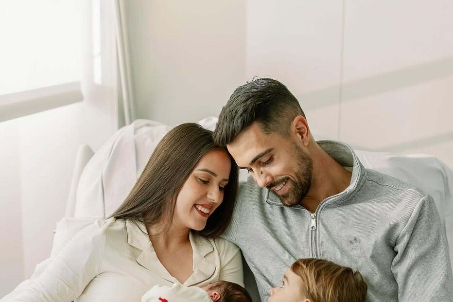 Diogo Costa e Catarina Machado com os dois filhos 