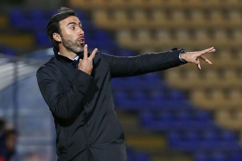 José Tavares é treinador interino do FC Porto