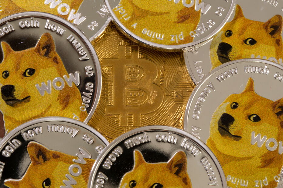 Dogecoin e Bitcoin