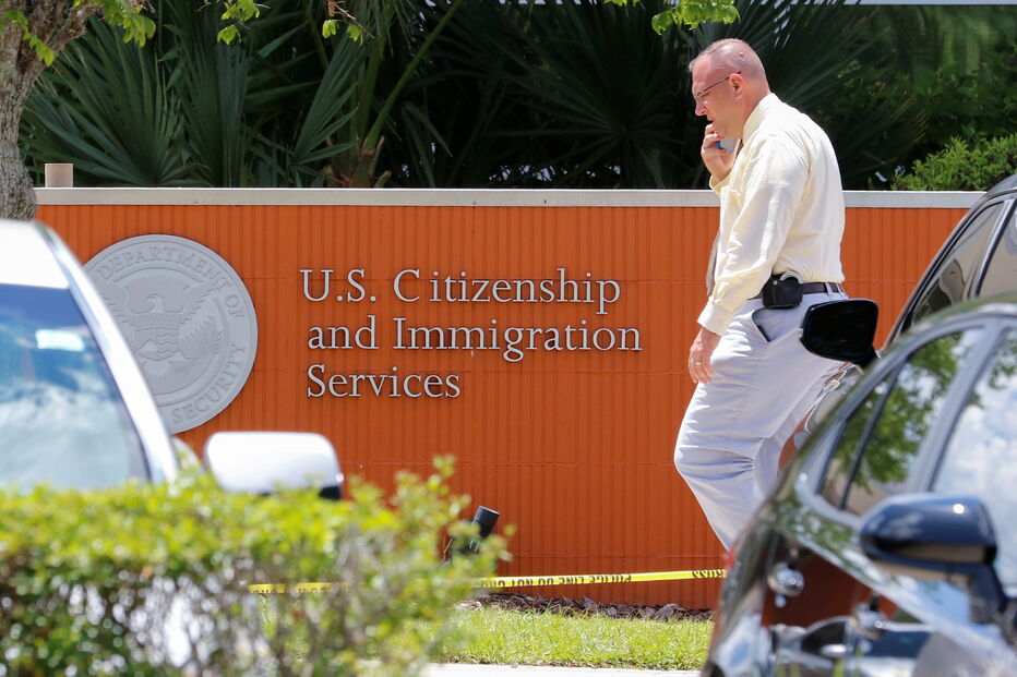 Serviço de Imigração e Alfândega