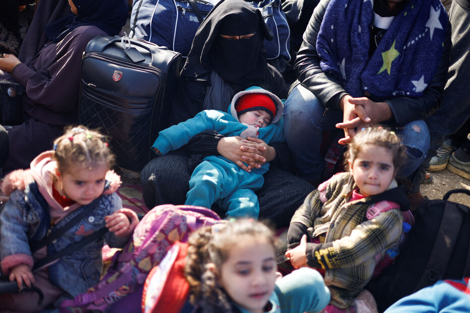 Palestinianos aguardam autorização para retornar ao Norte de Gaza