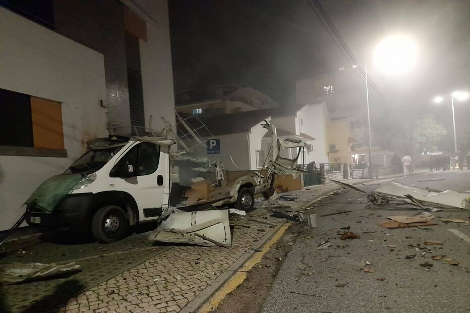 Carrinha que carregava material pirotécnico explode em Benavente
