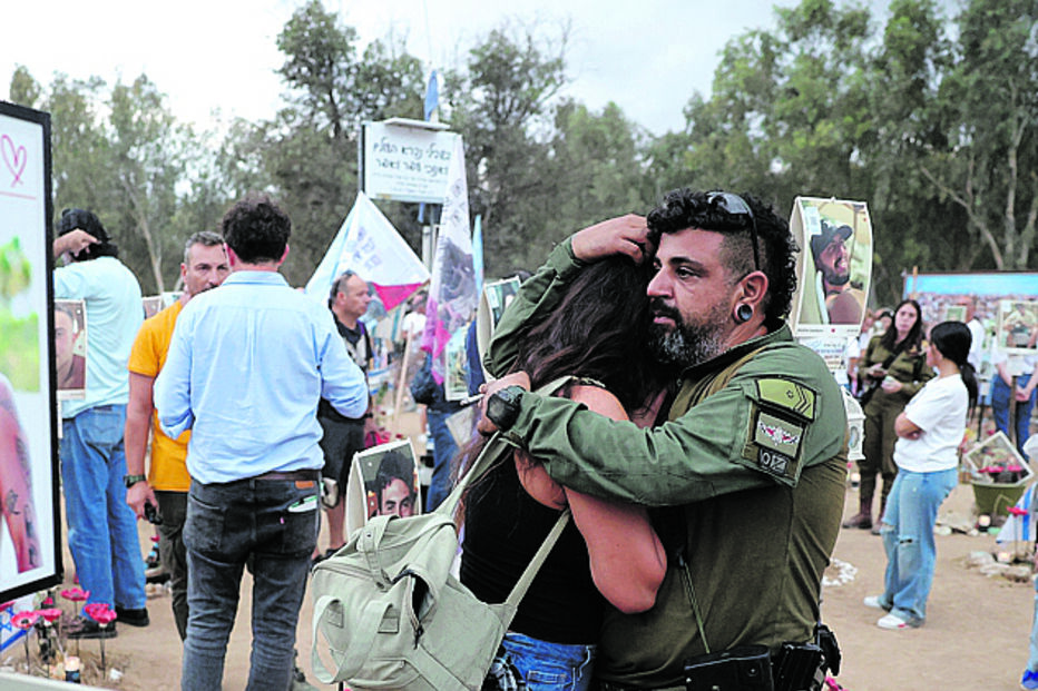 Ataques de 7 de outubro de 2023 fizeram 1200 mortos em Israel. Cerca de 250 pessoas foram feitas reféns