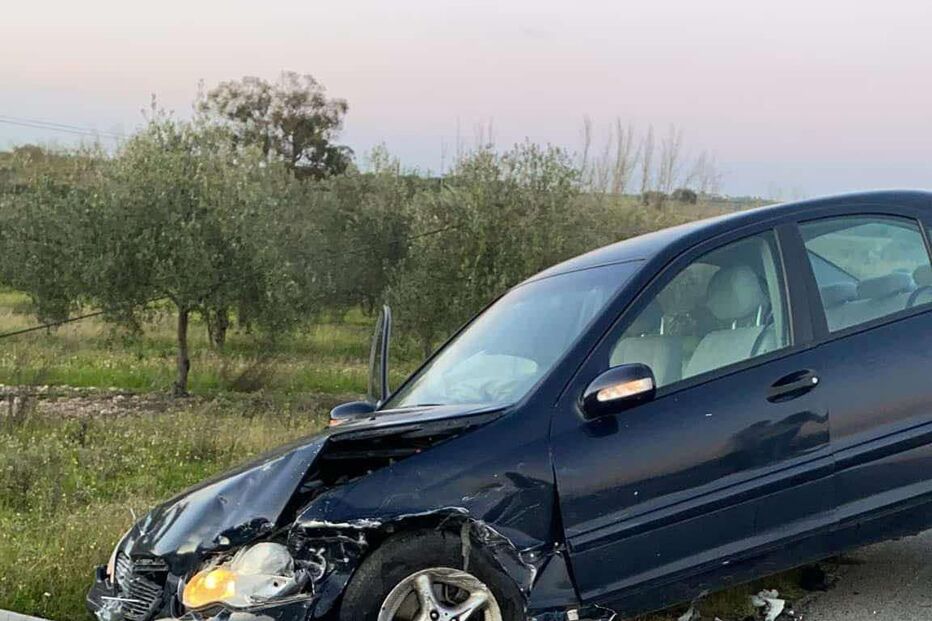 Colisão entre três veículos provoca seis feridos em Reguengos de Monsaraz