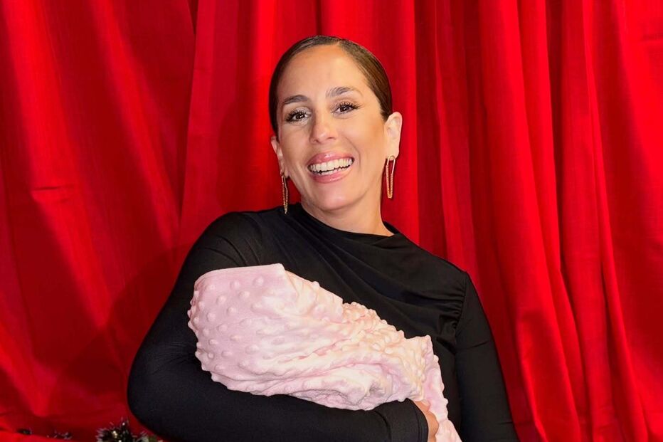 Anabel Pantoja e a filha Alma