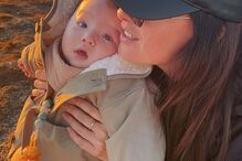 Mariana Pacheco e o filho