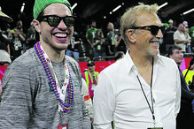 Pete Davidson e Kevin Costner