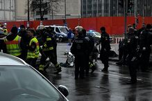 Carro investe contra várias pessoas em Munique