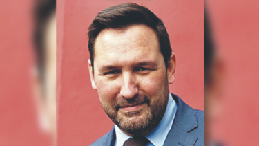 Ex-dirigente do Chega julgado por prostituição de menores