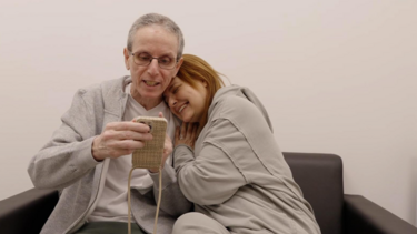 O reencontro de Ohad Ben Ami com a família após ser libertado pelo Hamas