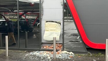 Grupo assalta supermercado e leva cerca de 50 mil euros em dinheiro e várias raspadinhas em em Santo Tirso