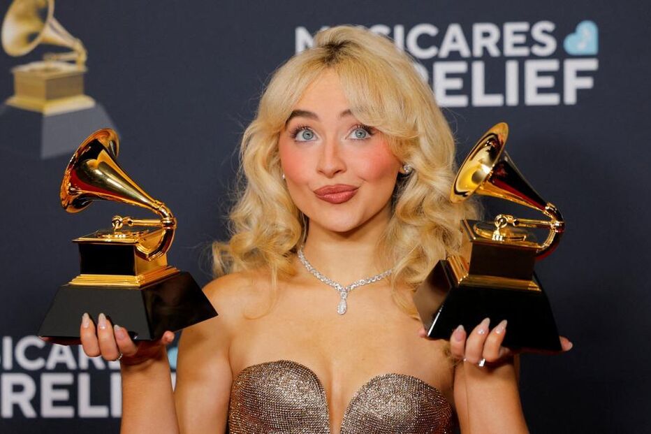 Sabrina Carpenter, vencedora dos prémios de Melhor Performance Pop Solo e Melhor Álbum Vocal Pop