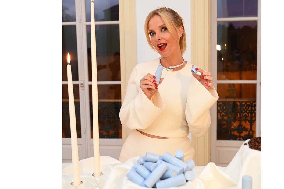 Cristina Ferreira com vibrador líquido