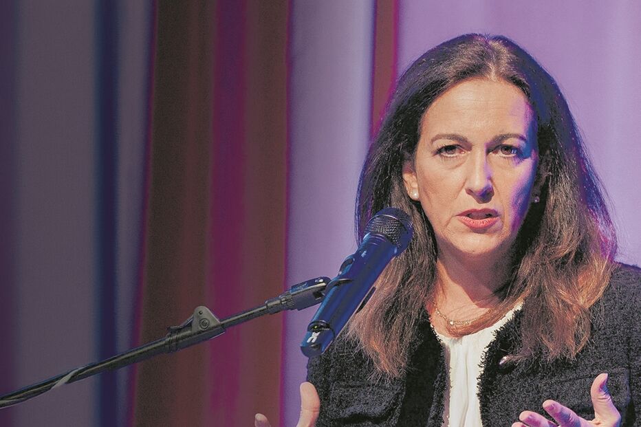 Imagem P25-ABERTURA_ACRESCENTAR_FUNDO_LATERAL.jpg (23984858) (Milenium)