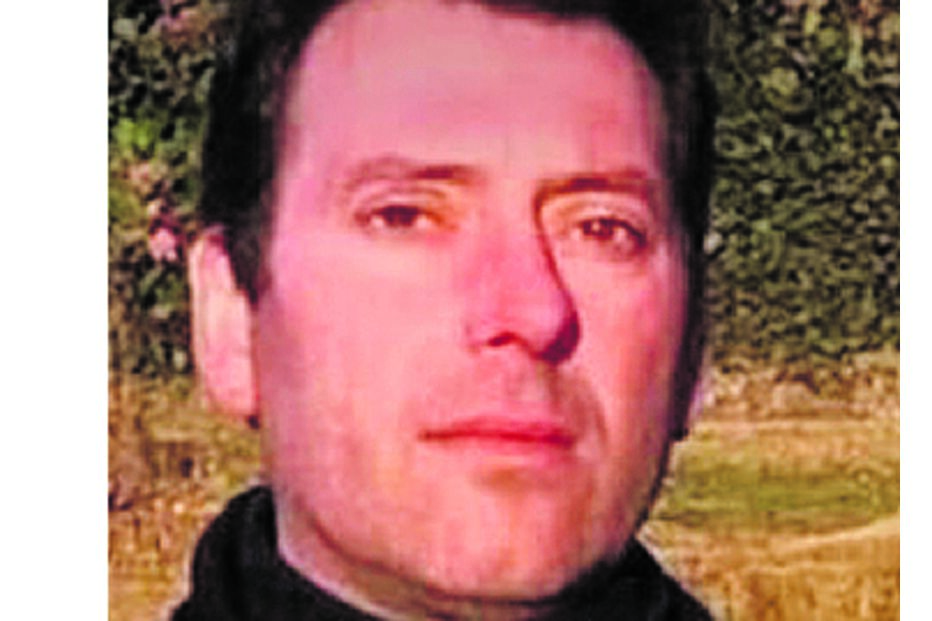 Mulher esfaqueia companheiro e senta-se em cima do corpo em Lousada