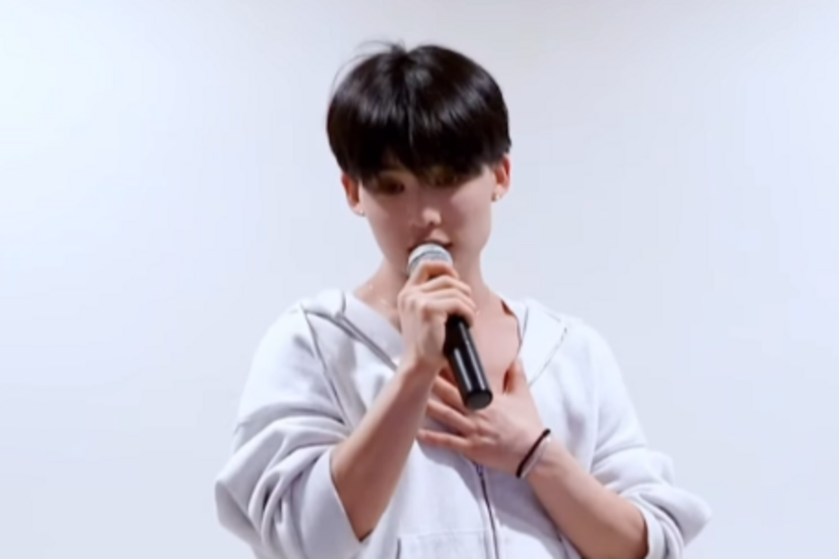 Hyuko, 'rapper' principal dos 1VERSE