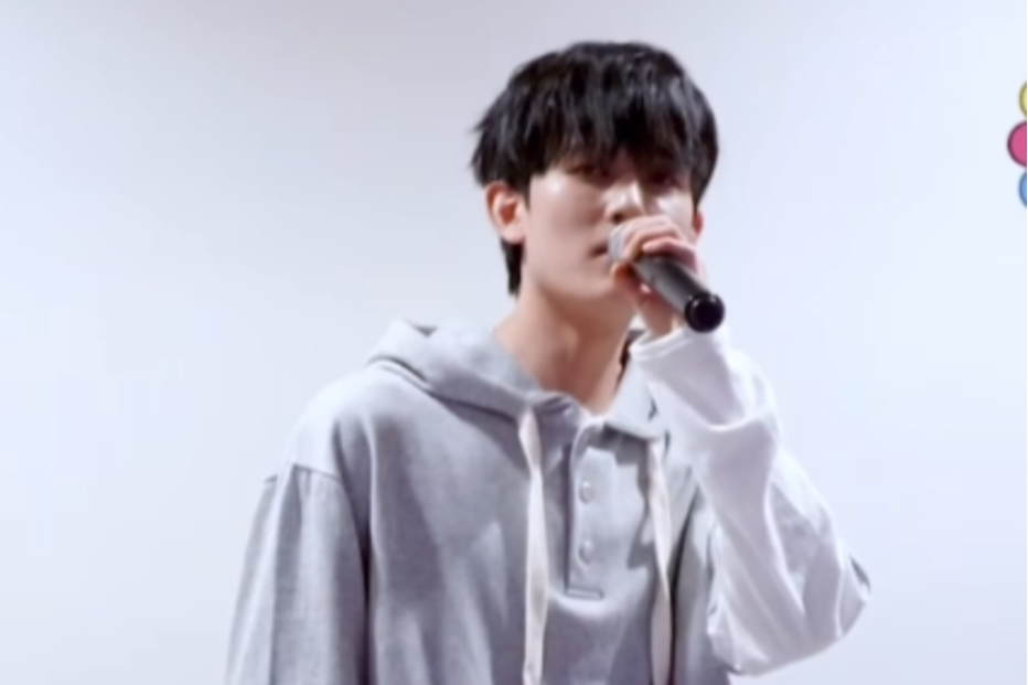 Seok, vocalista dos 1VERSE