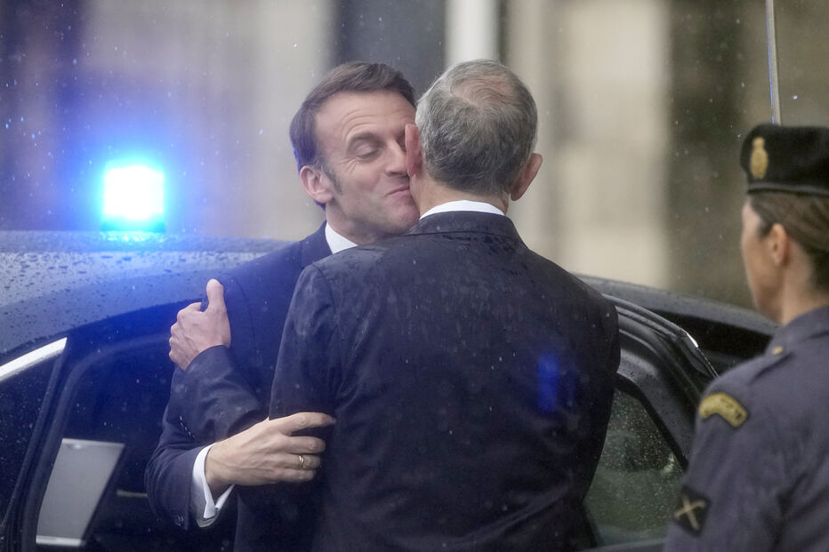 Emmanuel Macron e Marcelo Rebelo de Sousa durante visita do chefe de Estado francês a Portugal 