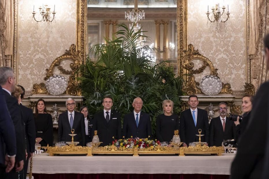 Carla Montenegro, José Pedro Aguiar-Branco, Emmanuel Macron, Marcelo Rebelo de Sousa, Brigitte Macron, Luís Montenegro e Paulo Rangel