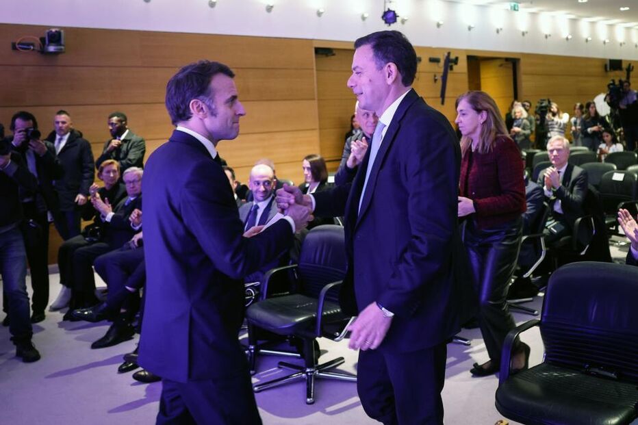 Emmanuel Macron e Luís Montenegro durante visita do chefe de Estado francês a Portugal 