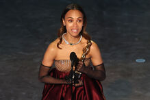 Zoe Saldaña sagra-se a Melhor Atriz Secundária