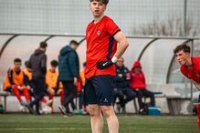 Futebolista de 19 anos do Oliveirense morre em despiste seguido de capotamento na A41 em Gondomar