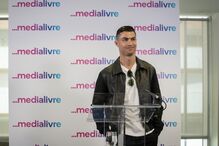 Cristiano Ronaldo visita redação e estúdios da Medialivre