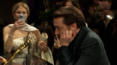 Depois de vencer o Óscar é preciso esperar para ficar com o nome gravado na estatueta