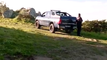 Retomadas buscas por pescador desaparecido no mar em Sintra