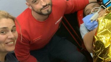 Bombeiros Voluntários de Vila Franca de Xira fazem parto em ambulância pela primeira vez 