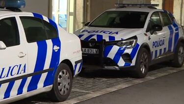 PSP apreende petardos a menores junto a escola