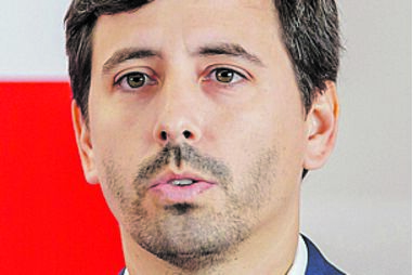 PJ investiga construção de hotel aprovada pelo candidato do PSD