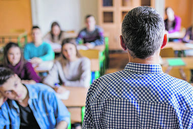 Problemas nos concursos de professores