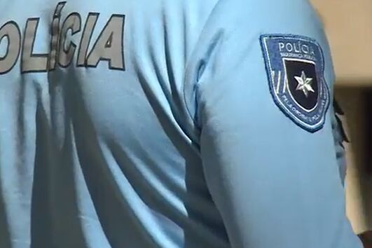 Um grupo de várias pessoas foi vítima de esfaqueamento no Saldanha