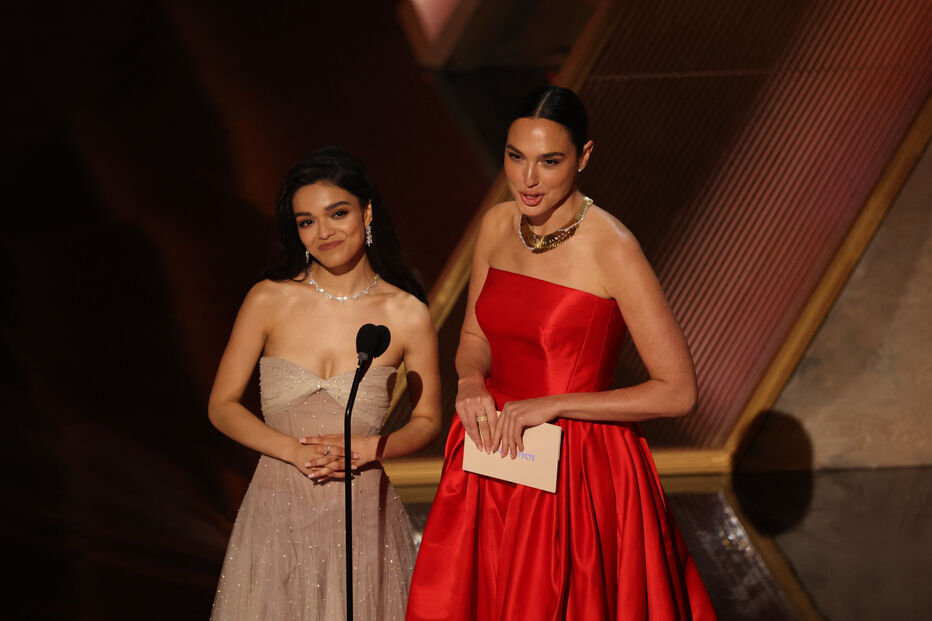 Rachel Zegler and Gal Gado