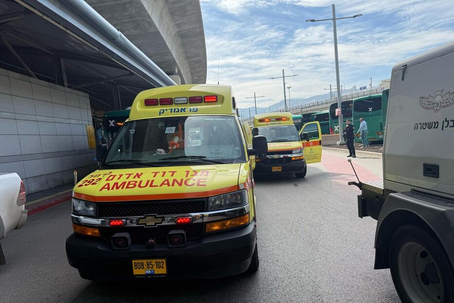 Pelo menos quatro feridos após tiroteio e esfaqueamento em Israel