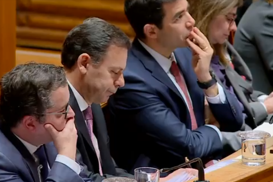 Montenegro não indicou conta na compra da casa em Lisboa