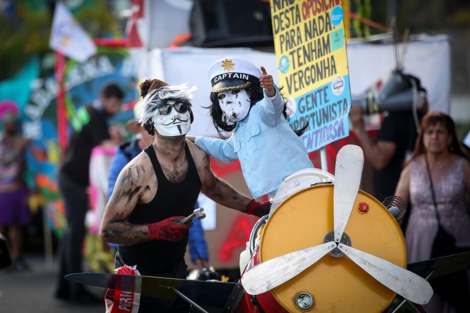 Cortejo Trapalhão no Funchal