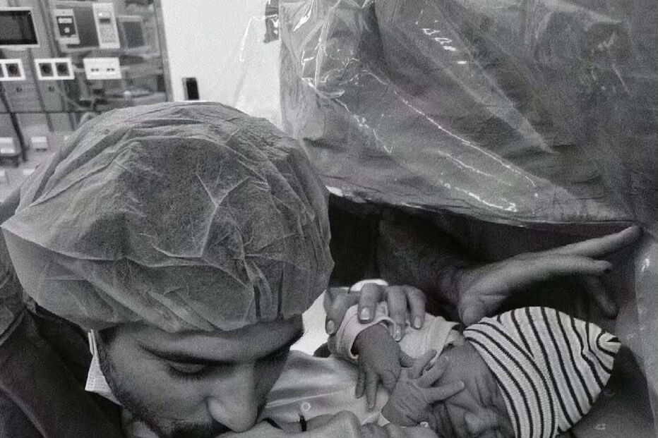 Mia Rose e o companheiro António Morais com o filho 